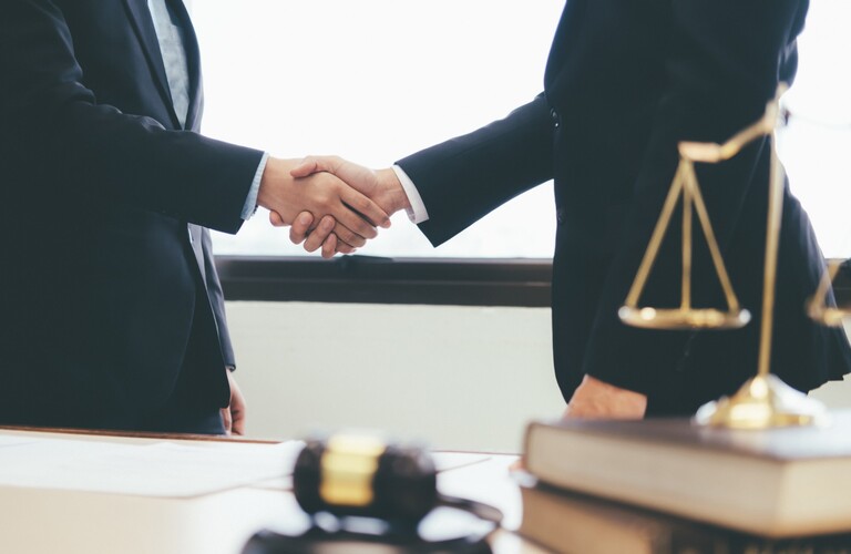 売り手と買い手を問わないM&Aマッチング | 新宿で弁護士なら解決までサポートする 法律事務所 穂